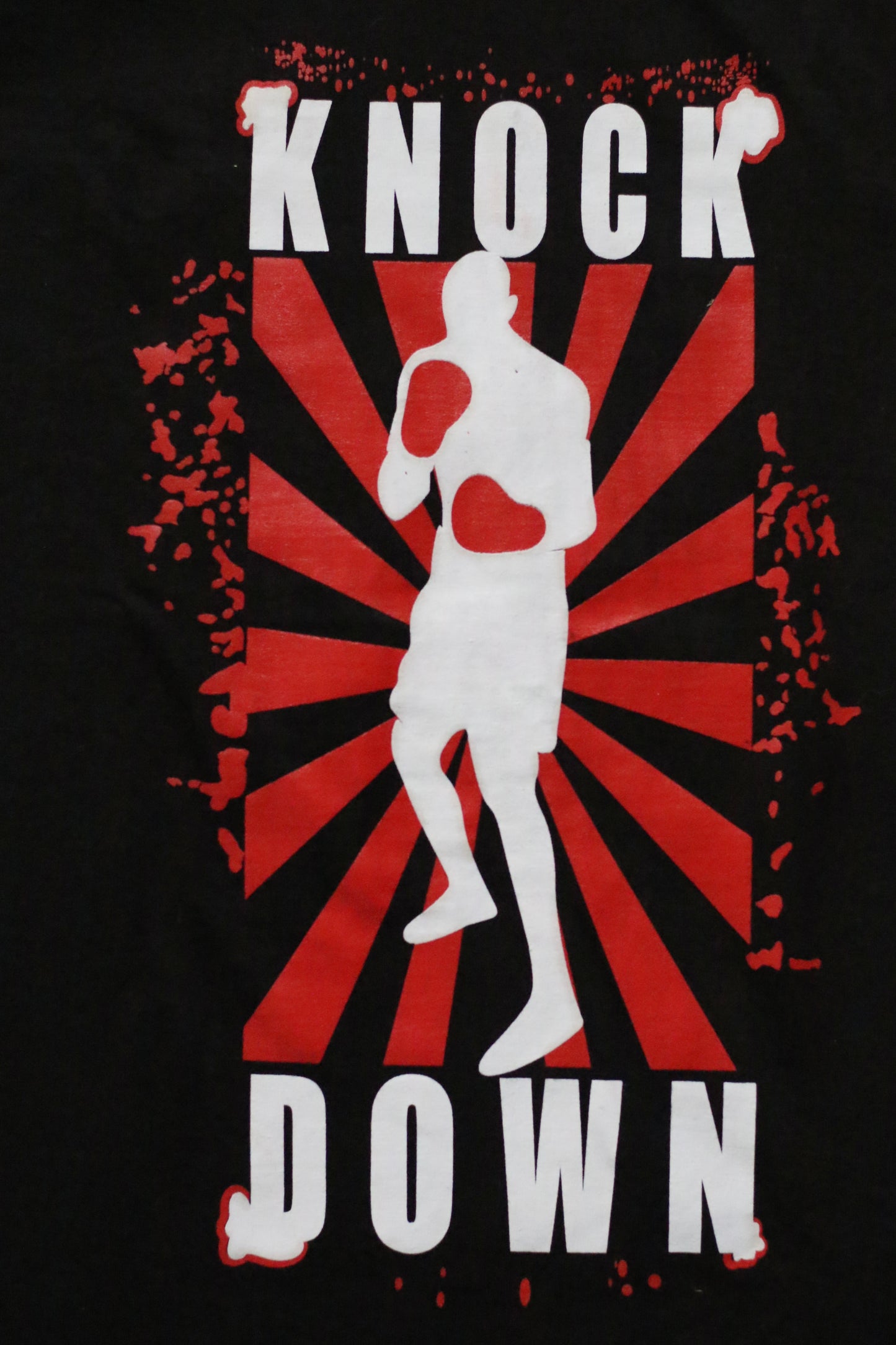 Tee-shirt Knock Down